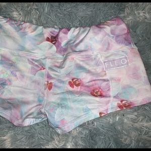 FLEO athletic shorts